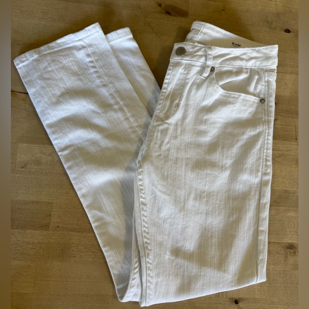 Dear John Women's Blaire White Straight Leg ankle Jeans - Picture 6 of 11